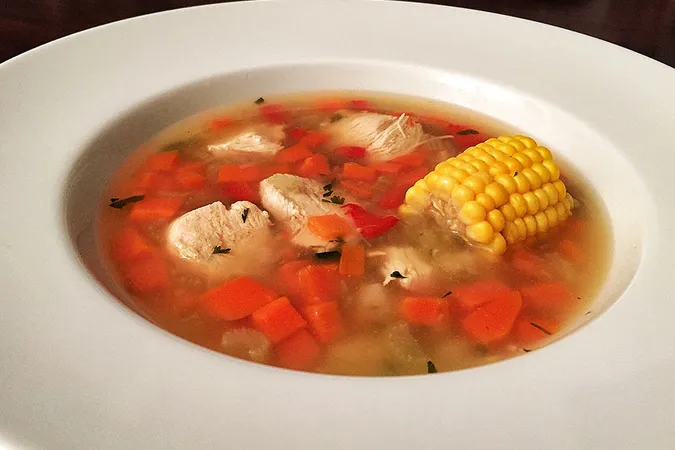 Sopa de Pollo